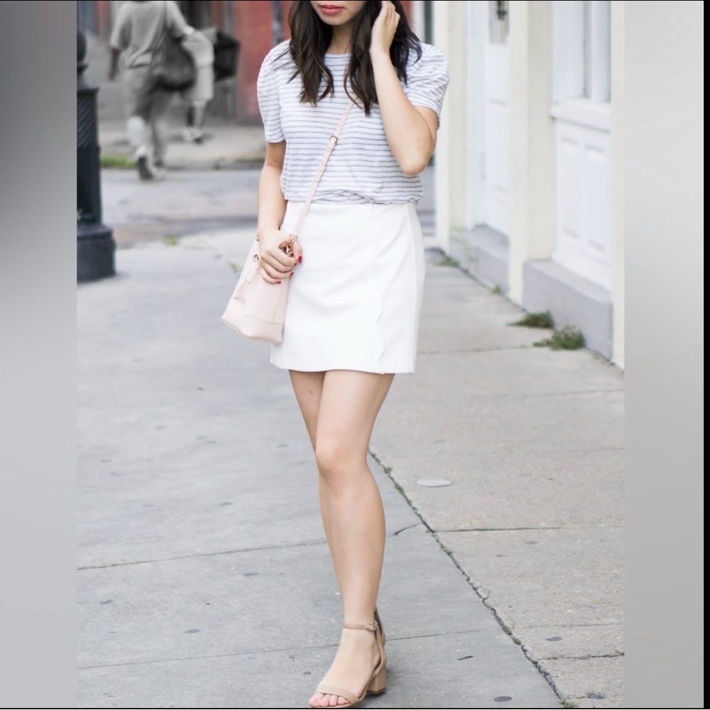 Ann Taylor LOFT white drawstring adjustable waist skirt, size M